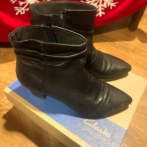 Pre loved Clark’s Black Low Bootie